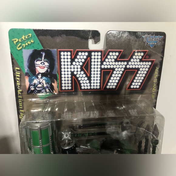 KISS Peter Criss Ultra Action Figure Factory Sealed 1997 - Picture 6 of 7